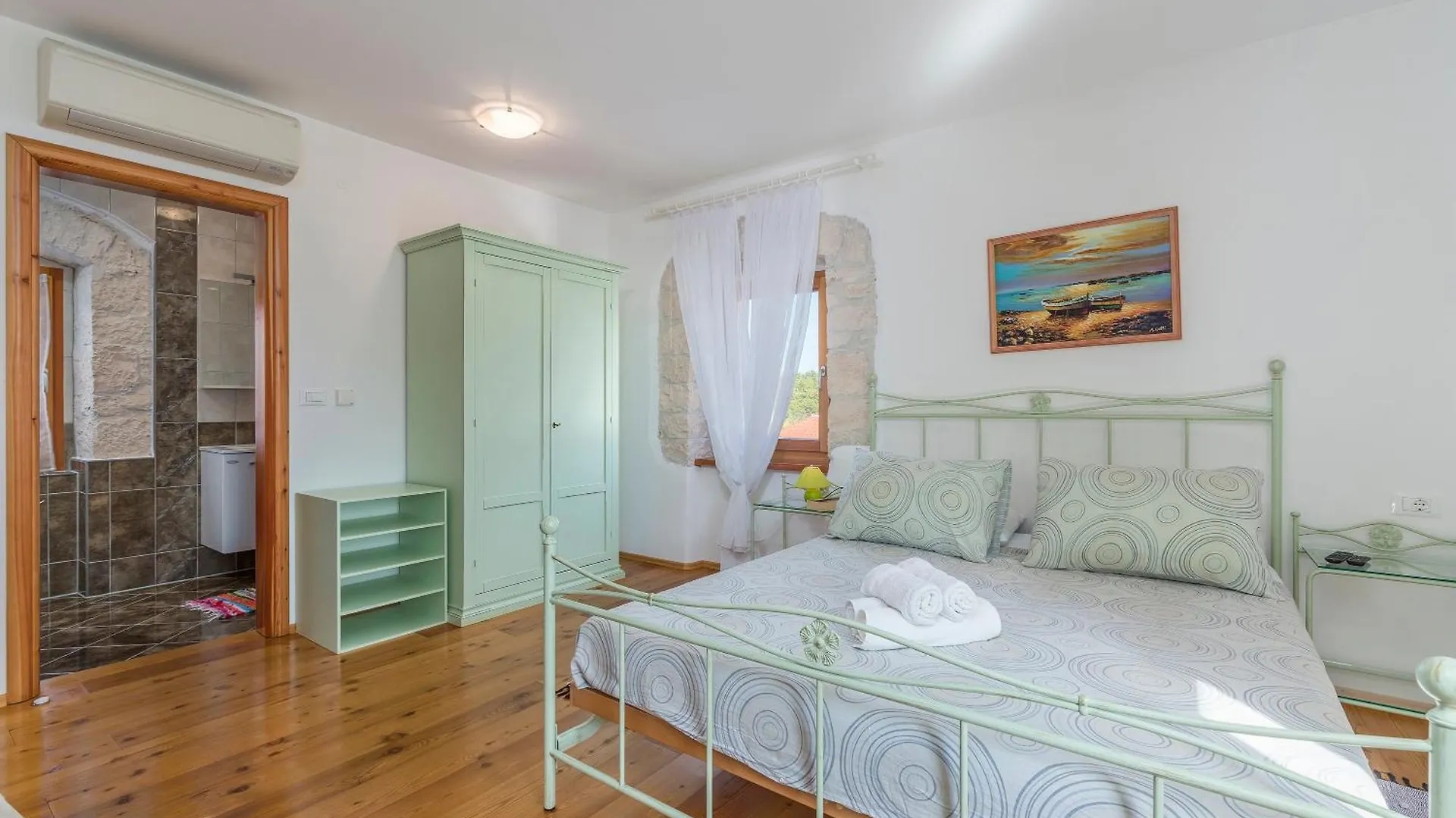 Villa Katarina, A Perfect Summer Retreat In Central Istria Peresiji 0*,