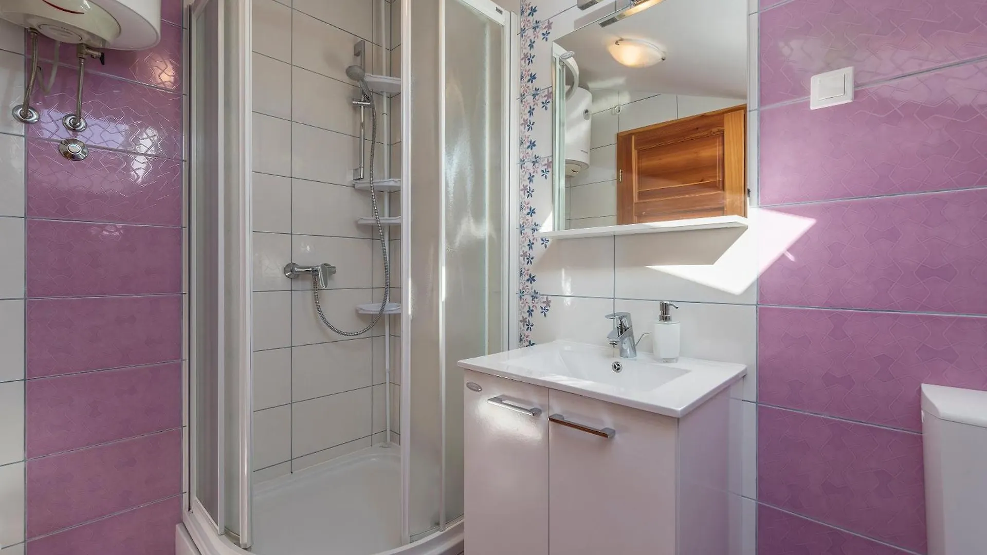 Holiday home Villa Katarina, A Perfect Summer Retreat In Central Istria Peresiji
